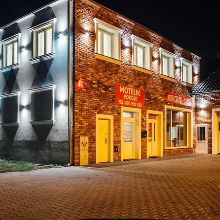 Motelik Janowski Szprotawa Eksteriør billede